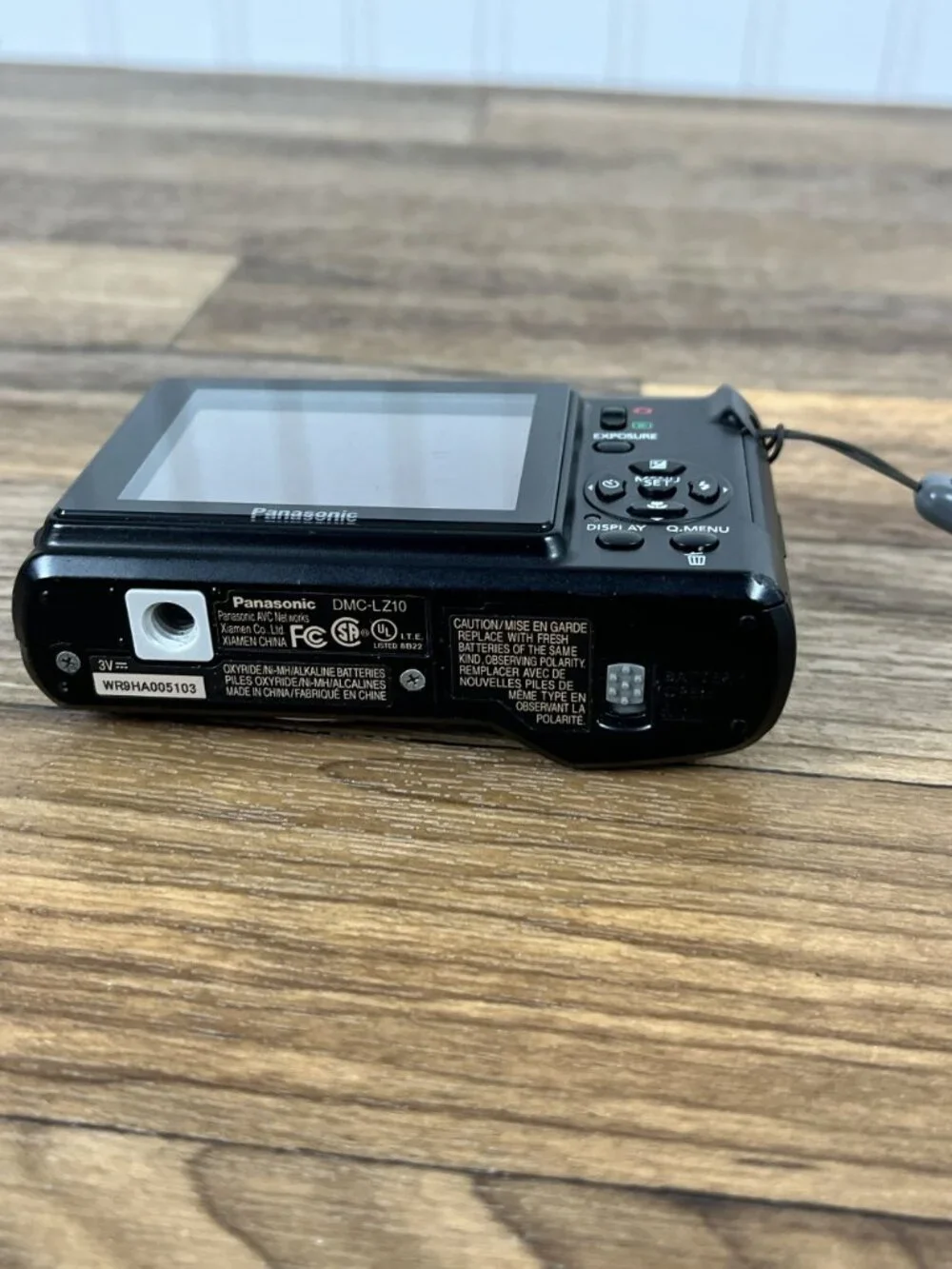 Panasonic Lumix DMC-LZ10 10MP Camera No Battery No Charger No Card 4 Parts Only